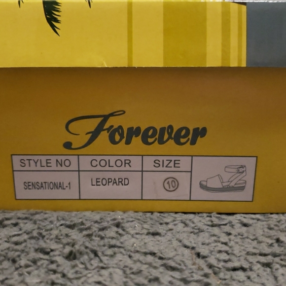 Leopard Sandals - Picture 9 of 9